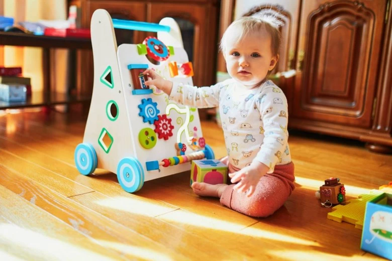Kako da beba zavoli dudu i da li je uopšte treba privoleti na to?