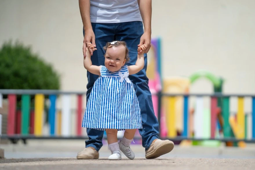 Razvoj kukova kod beba