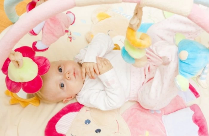 Zabava na podu – podloge za igru za vaše dete