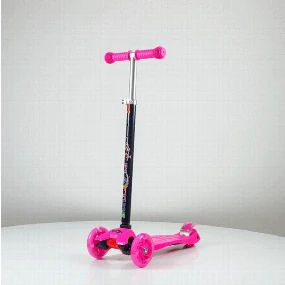 Jednobojni trotinet za decu, Roze