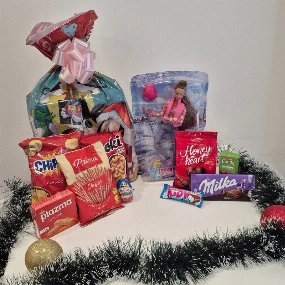 Novogodišnji slatki paketić za devojčice od 1999 din 2025, 3-5g