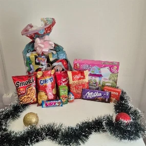 Novogodišnji slatki paketić za devojčice od 1999 din 2025, 6-7g