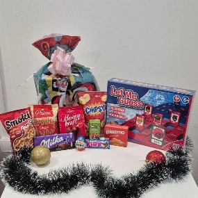 Novogodišnji slatki paketić za devojčice od 2499 din 2025, 8-12g